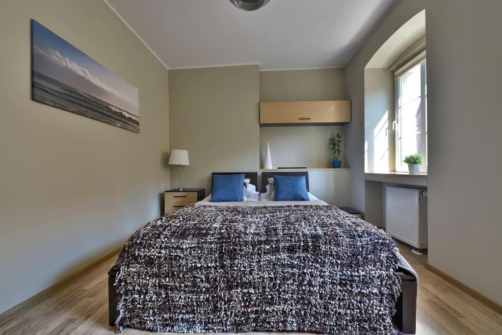 Argentis Wiezienna Apartment Вроцлав Екстериор снимка