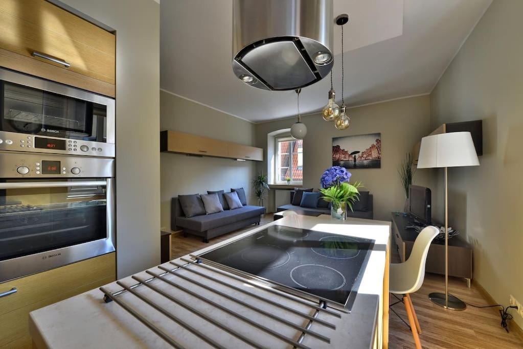 Argentis Wiezienna Apartment Вроцлав Екстериор снимка